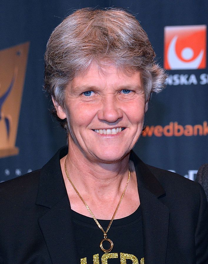 桑德哈吉 (Pia Sundhage，56歲，瑞典)